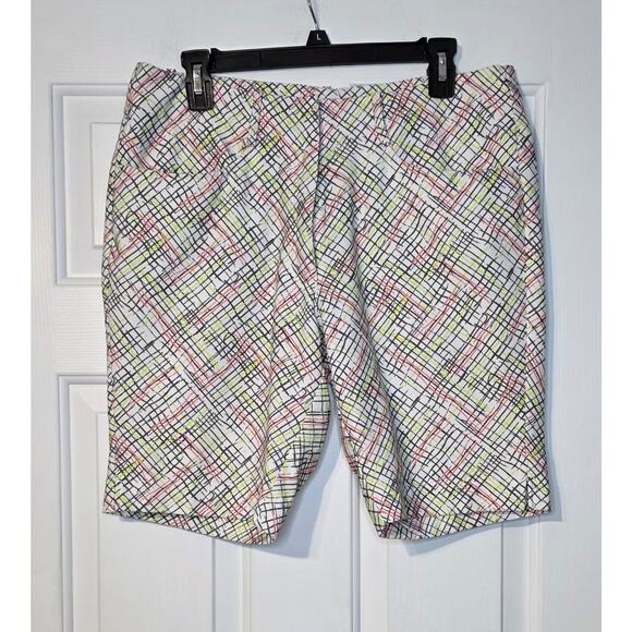Page & Tuttle Womens Cool‎ Swing Golf Shorts Size 8 - Picture 1 of 6